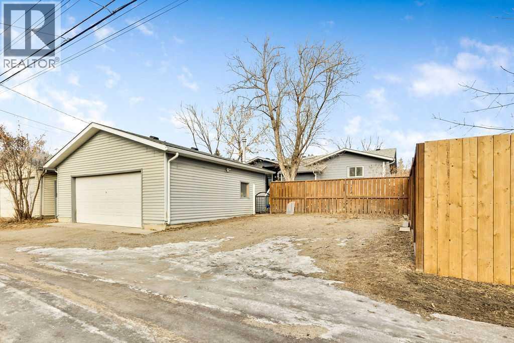 25 Knight Street, Okotoks, Alberta  T1S 1G3 - Photo 27 - A2286785