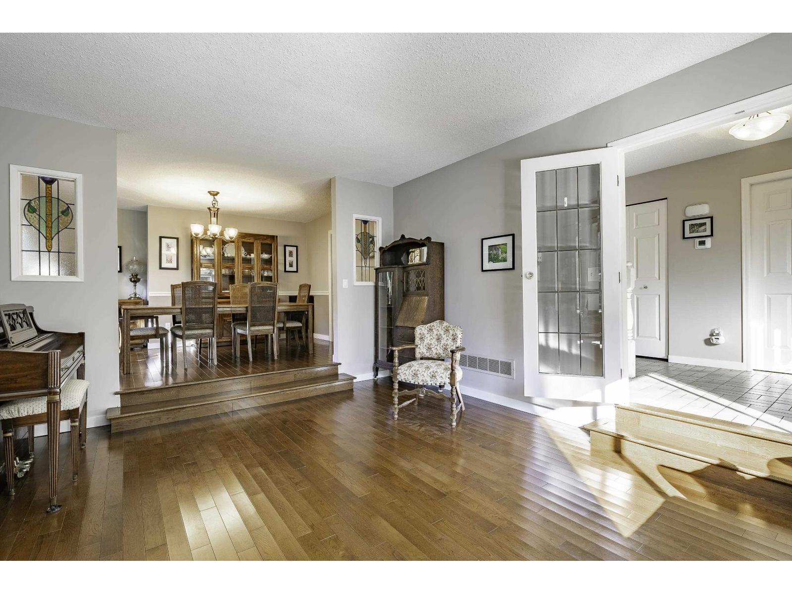 2570 142 Street, Surrey, British Columbia  V4P 2G3 - Photo 10 - R3106303