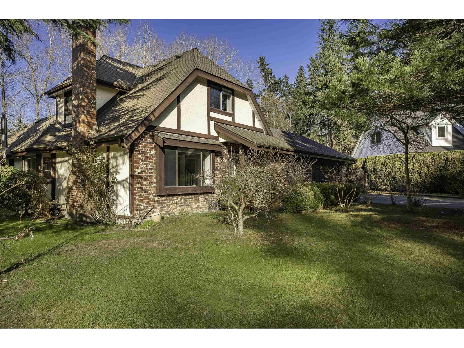 2570 142 Street, Surrey, British Columbia  V4P 2G3 - Photo 2 - R3106303