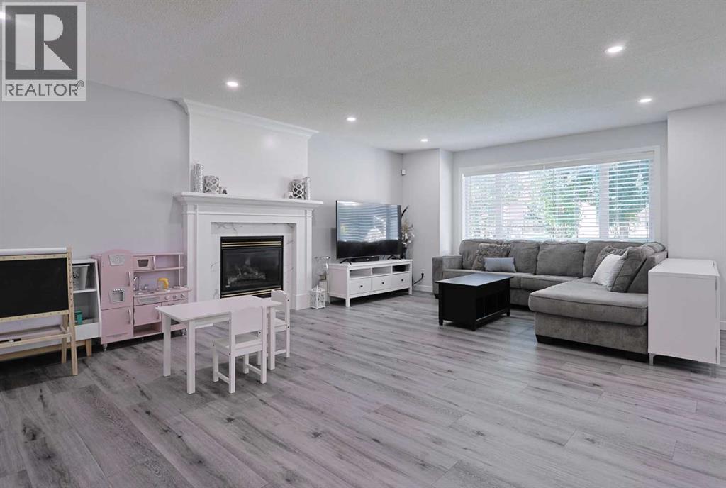 161 Hamptons Gardens NW, Calgary, Alberta  T3A 5X5 - Photo 6 - A2296753