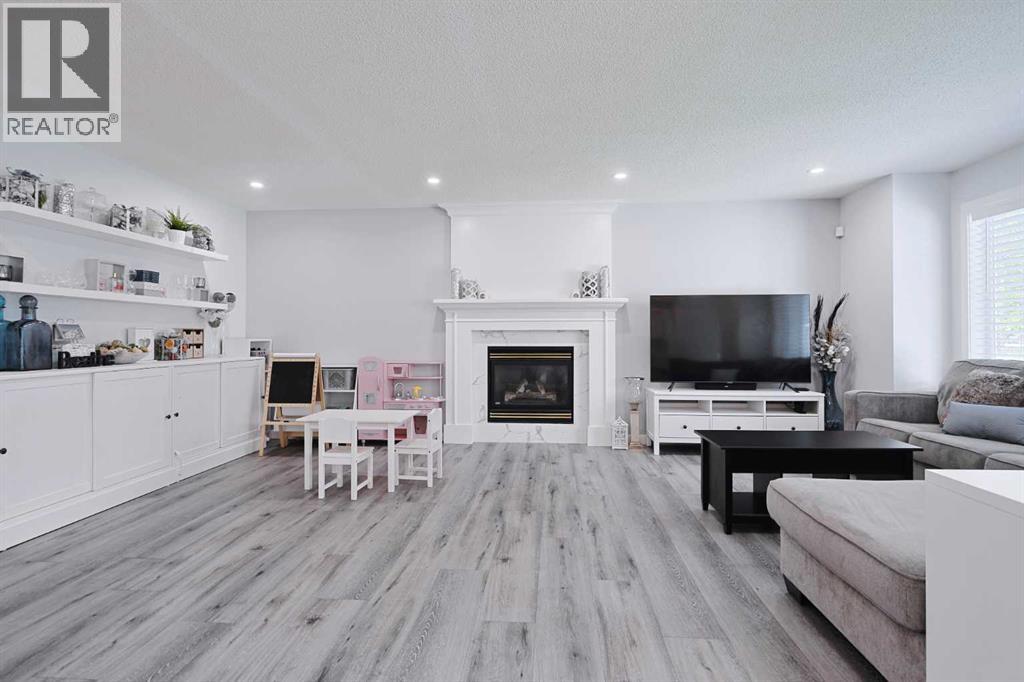 161 Hamptons Gardens NW, Calgary, Alberta  T3A 5X5 - Photo 7 - A2296753