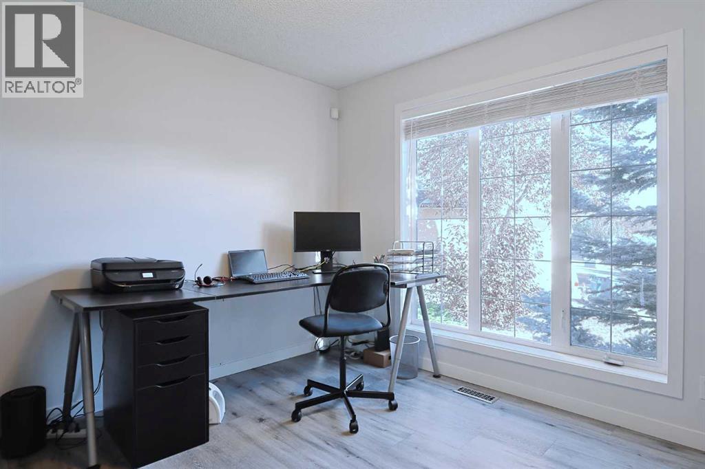 161 Hamptons Gardens NW, Calgary, Alberta  T3A 5X5 - Photo 18 - A2296753