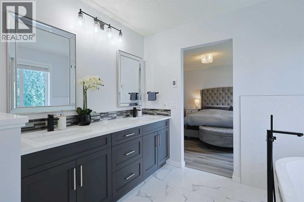 161 Hamptons Gardens NW, Calgary, Alberta  T3A 5X5 - Photo 29 - A2296753