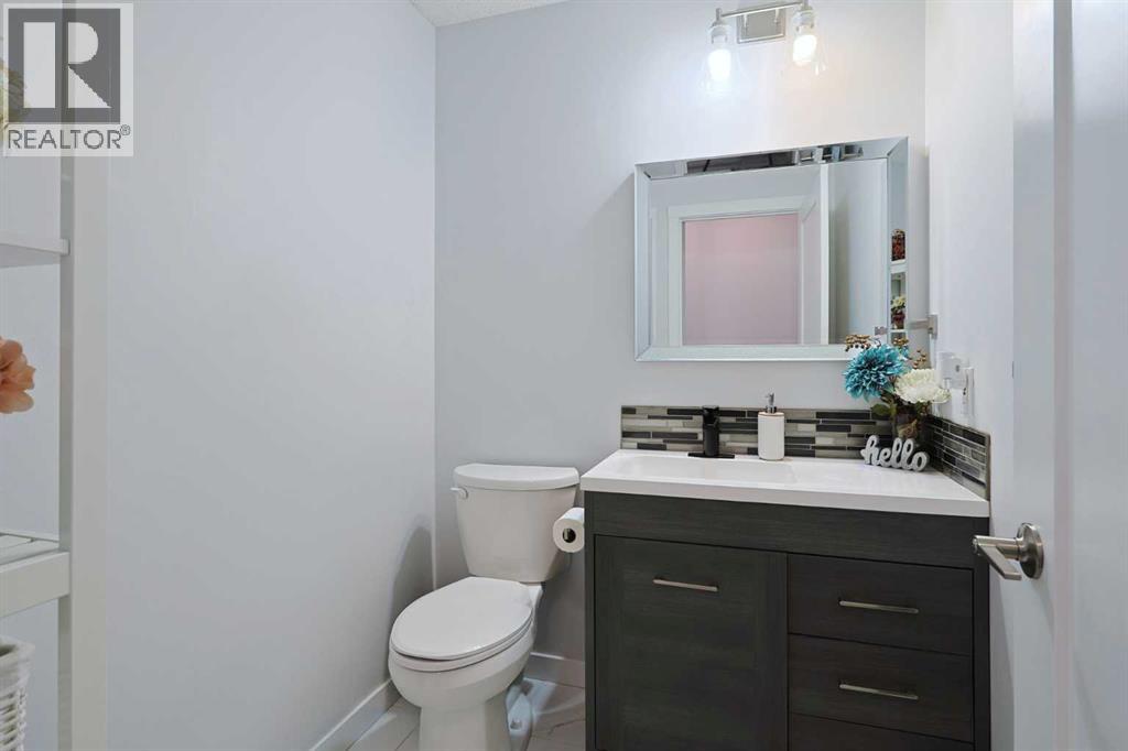 161 Hamptons Gardens NW, Calgary, Alberta  T3A 5X5 - Photo 21 - A2296753