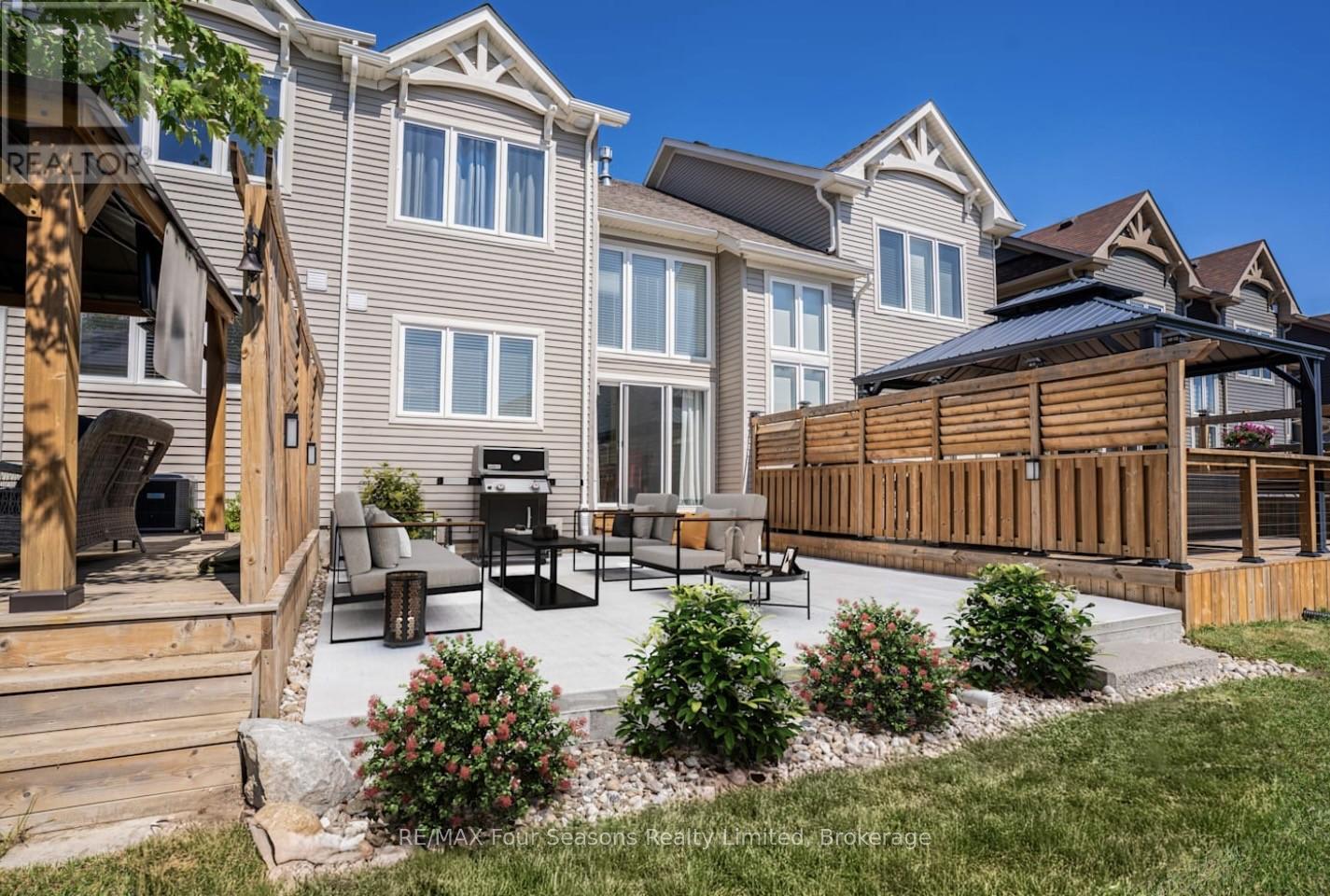 42 Lett Avenue, Collingwood, Ontario  L9Y 0X5 - Photo 4 - S12372860