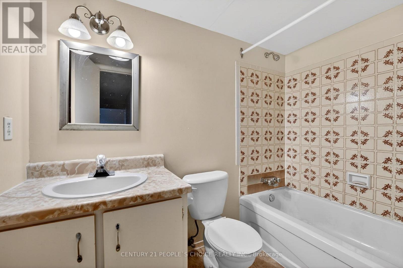 210 - 72 Main Street E, Port Colborne, Ontario  L3K 5Z8 - Photo 26 - X12937792