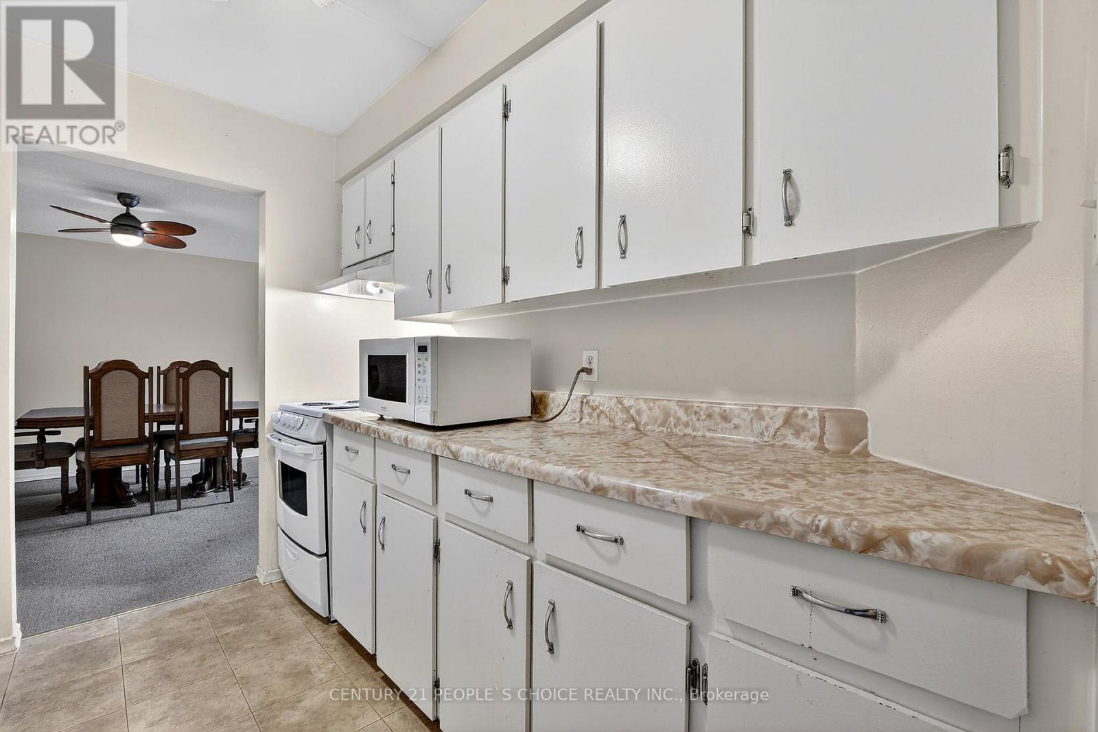 210 - 72 Main Street E, Port Colborne, Ontario  L3K 5Z8 - Photo 10 - X12937792