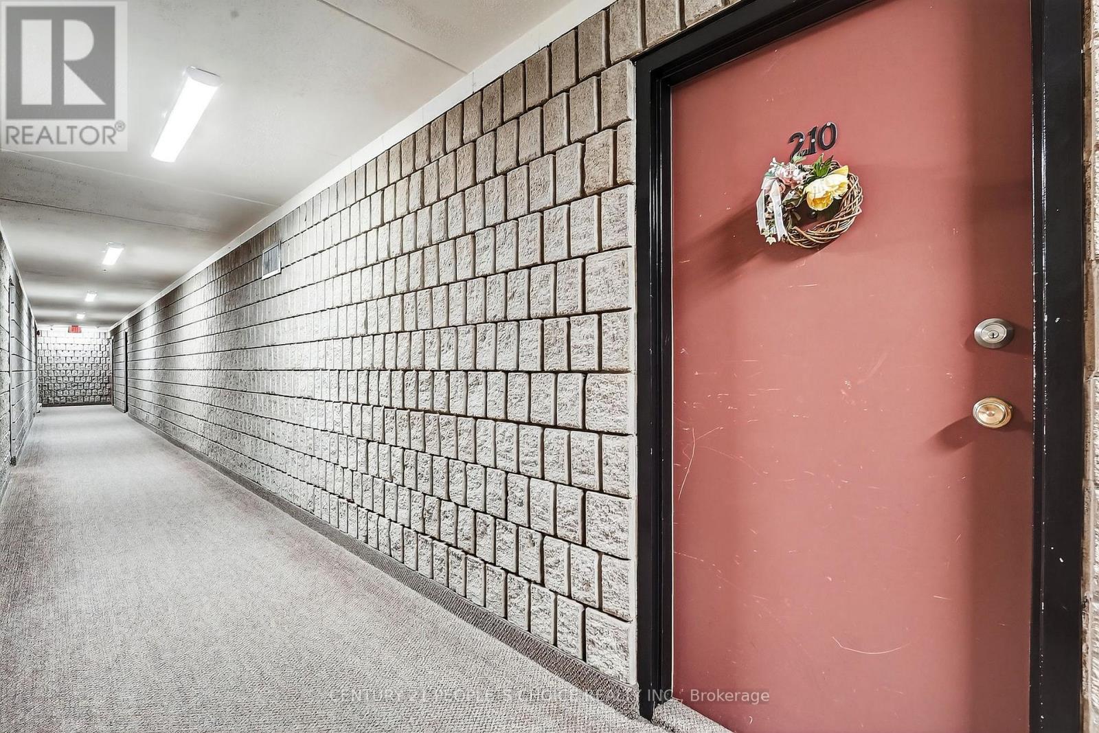 210 - 72 Main Street E, Port Colborne, Ontario  L3K 5Z8 - Photo 38 - X12937792