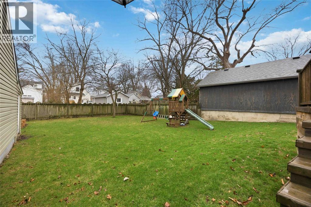 323 Maria Street, Sarnia, Ontario  N7T 4T5 - Photo 32 - 26006568