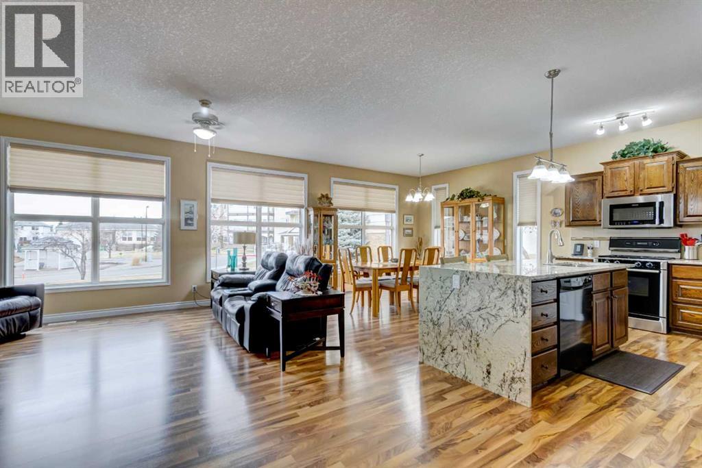 7, 43 Westlake Circle, Strathmore, Alberta  T1P 1P6 - Photo 4 - A2284766