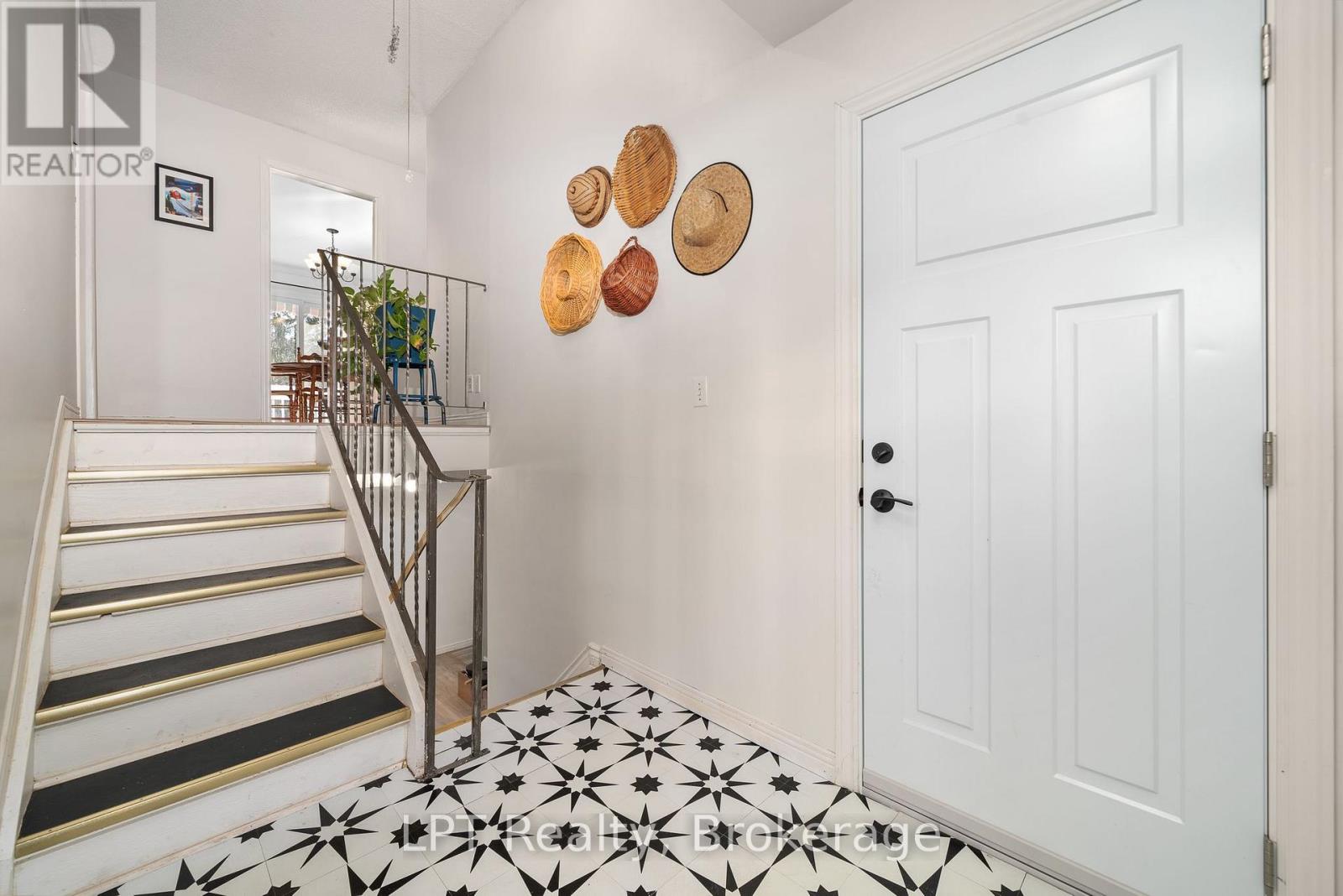 1207 County Rd 9 Street, Greater Napanee, Ontario  K7R 3K8 - Photo 6 - X12955334