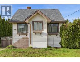 215 EIGHTH AVENUE, New Westminster, British Columbia