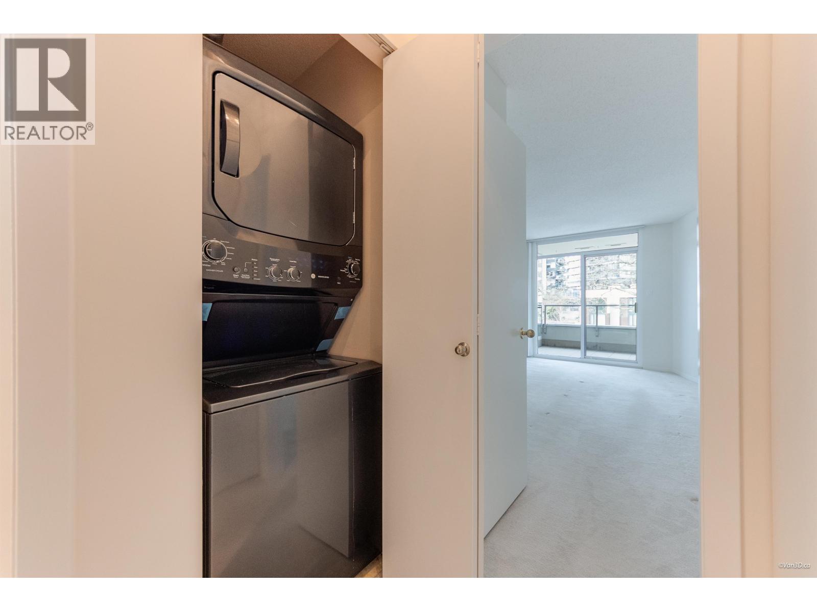 305 6070 Mcmurray Avenue, Burnaby, British Columbia  V5H 4J3 - Photo 15 - R3106847