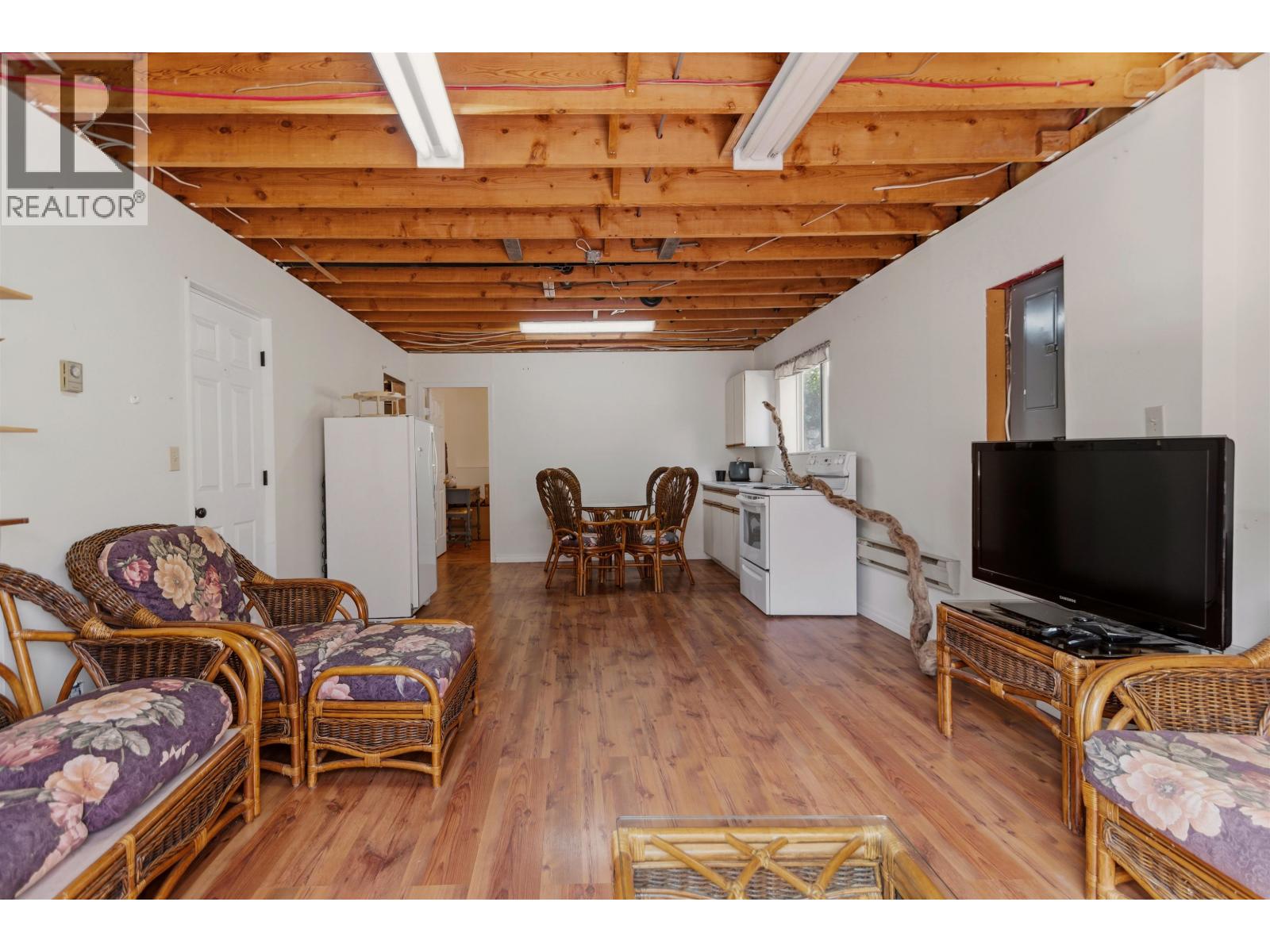 5549 Sans Souci Road, Halfmoon Bay, British Columbia  V7Z 1B6 - Photo 17 - R3106862