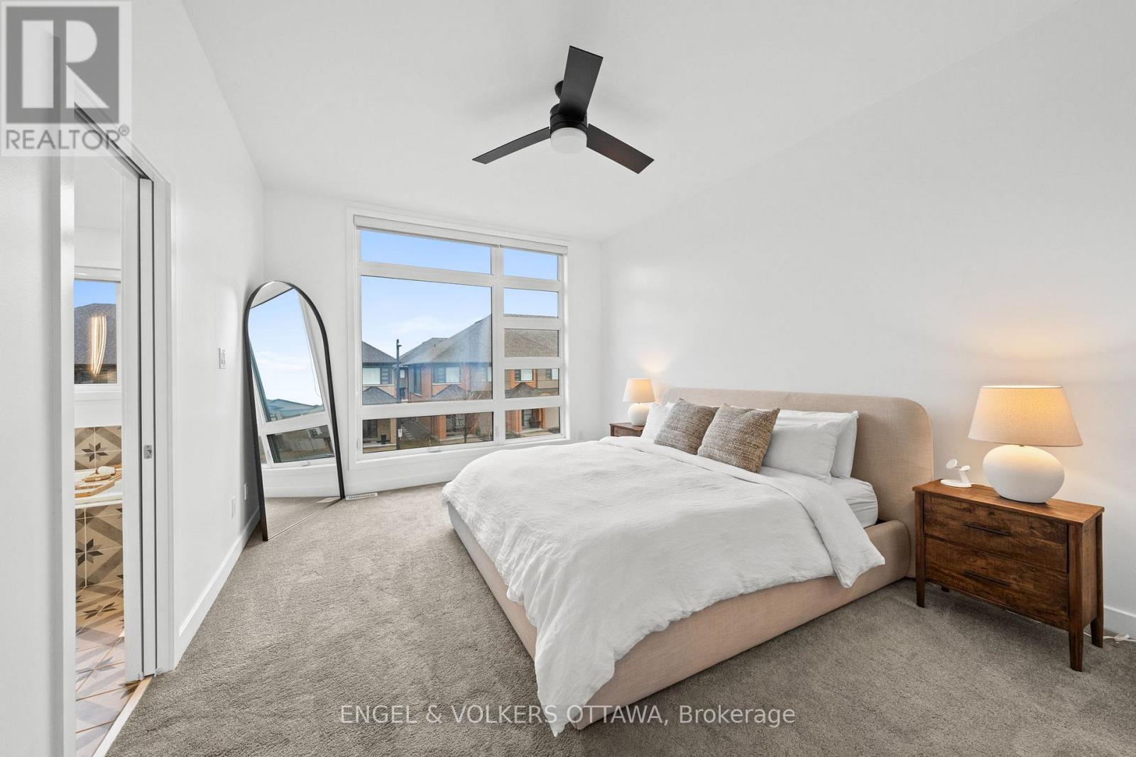 561 Rathburn Lane, Ottawa, Ontario  K1T 0T3 - Photo 16 - X12955308