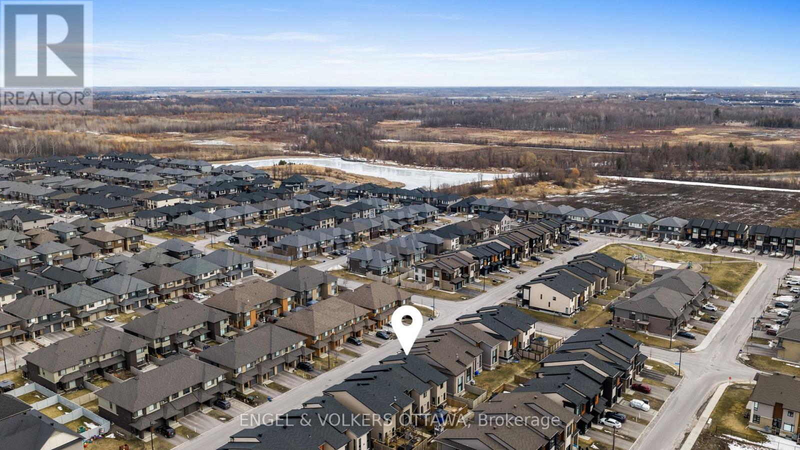 561 Rathburn Lane, Ottawa, Ontario  K1T 0T3 - Photo 32 - X12955308