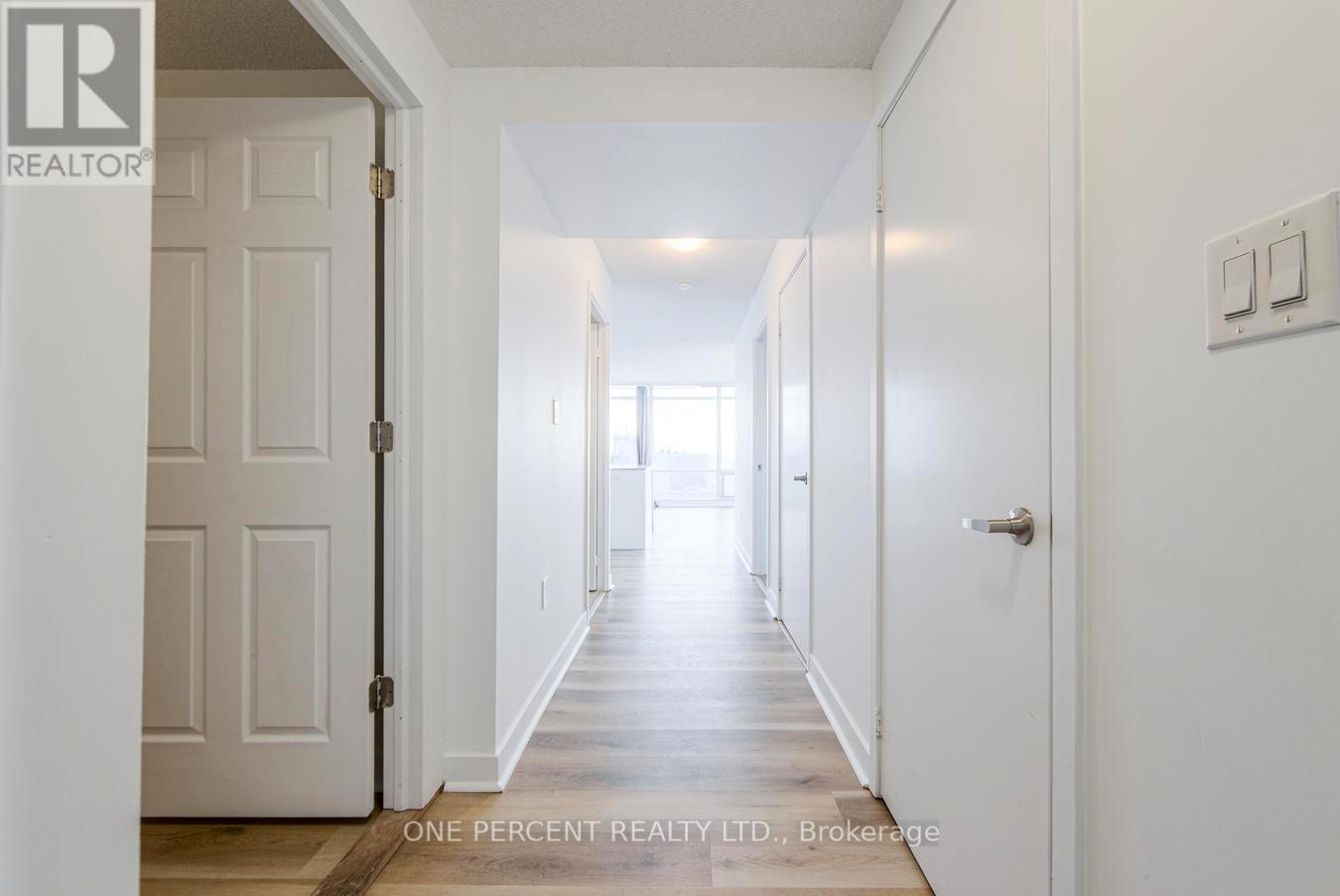 5007 - 25 Telegram Mews, Toronto, Ontario  M5V 3Z1 - Photo 12 - C12955296