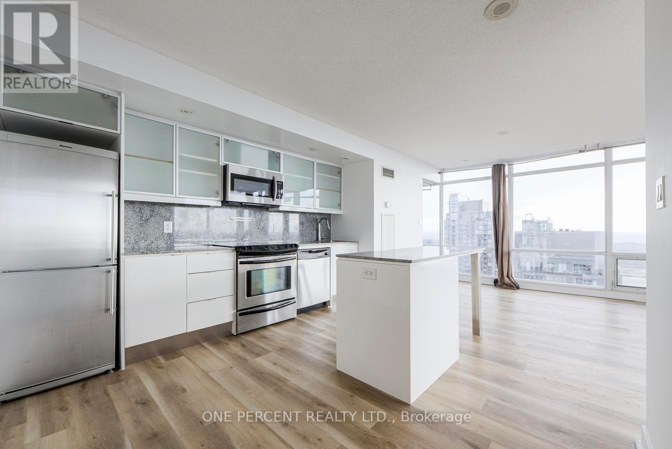 5007 - 25 Telegram Mews, Toronto, Ontario  M5V 3Z1 - Photo 13 - C12955296