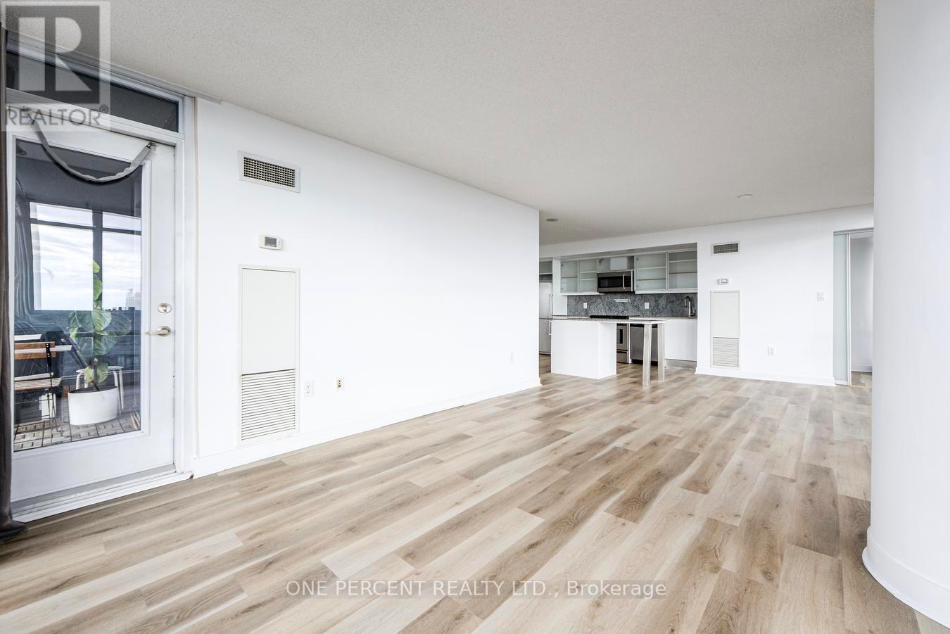 5007 - 25 Telegram Mews, Toronto, Ontario  M5V 3Z1 - Photo 22 - C12955296