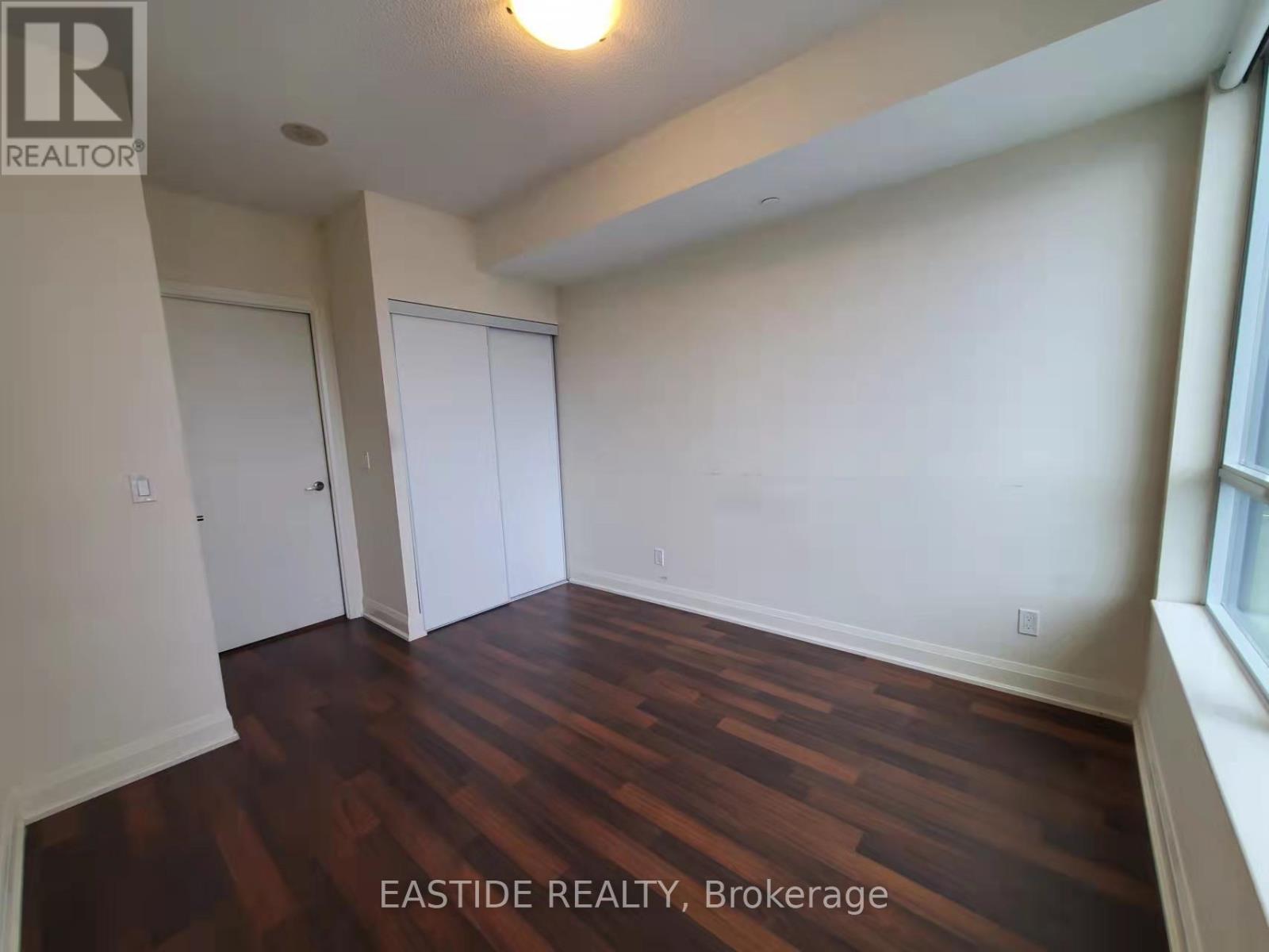 1811 - 68 Canterbury Place, Toronto (Willowdale West), Ontario  M2N 0H8 - Photo 10 - C12955312