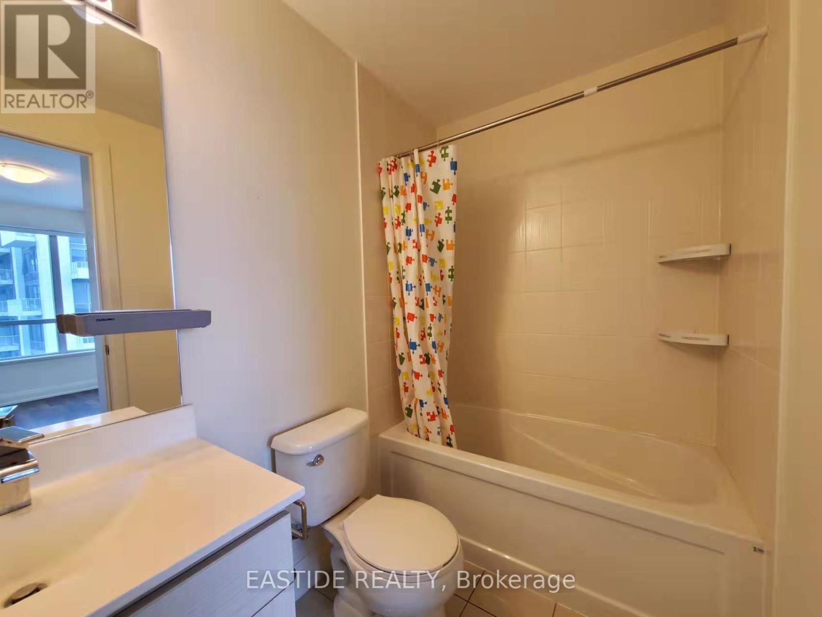 1811 - 68 Canterbury Place, Toronto (Willowdale West), Ontario  M2N 0H8 - Photo 11 - C12955312