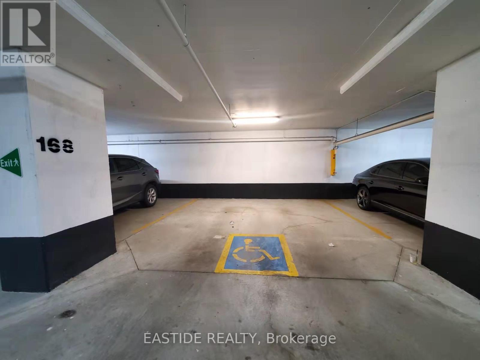 1811 - 68 Canterbury Place, Toronto (Willowdale West), Ontario  M2N 0H8 - Photo 12 - C12955312