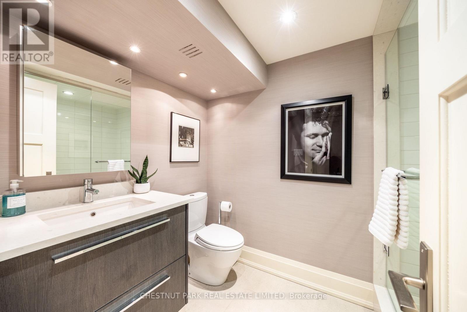 70 Summerhill Gardens, Toronto, Ontario  M4T 1B4 - Photo 30 - C12911702