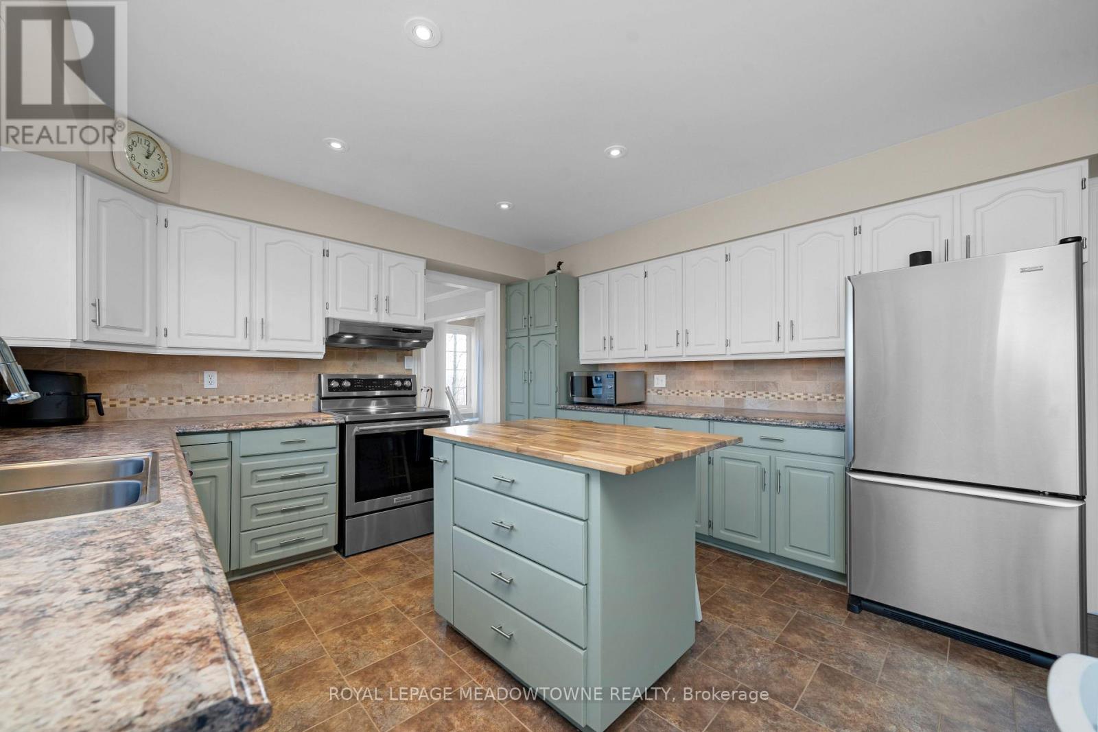 4905 First Line, Erin, Ontario  L7J 2L9 - Photo 11 - X12878834