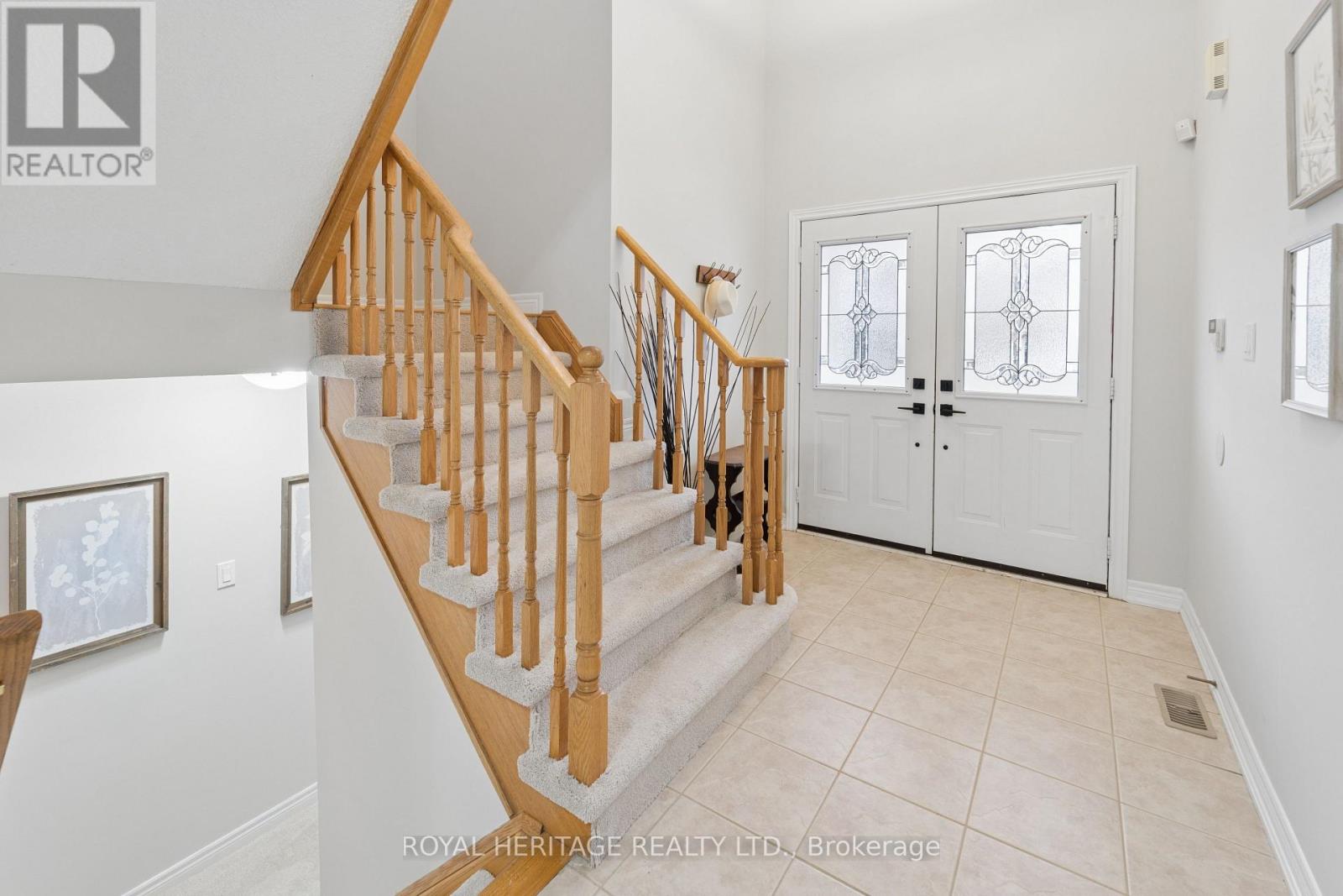 44 Cranborne Crescent, Whitby (Brooklin), Ontario  L1M 2M1 - Photo 3 - E12955276