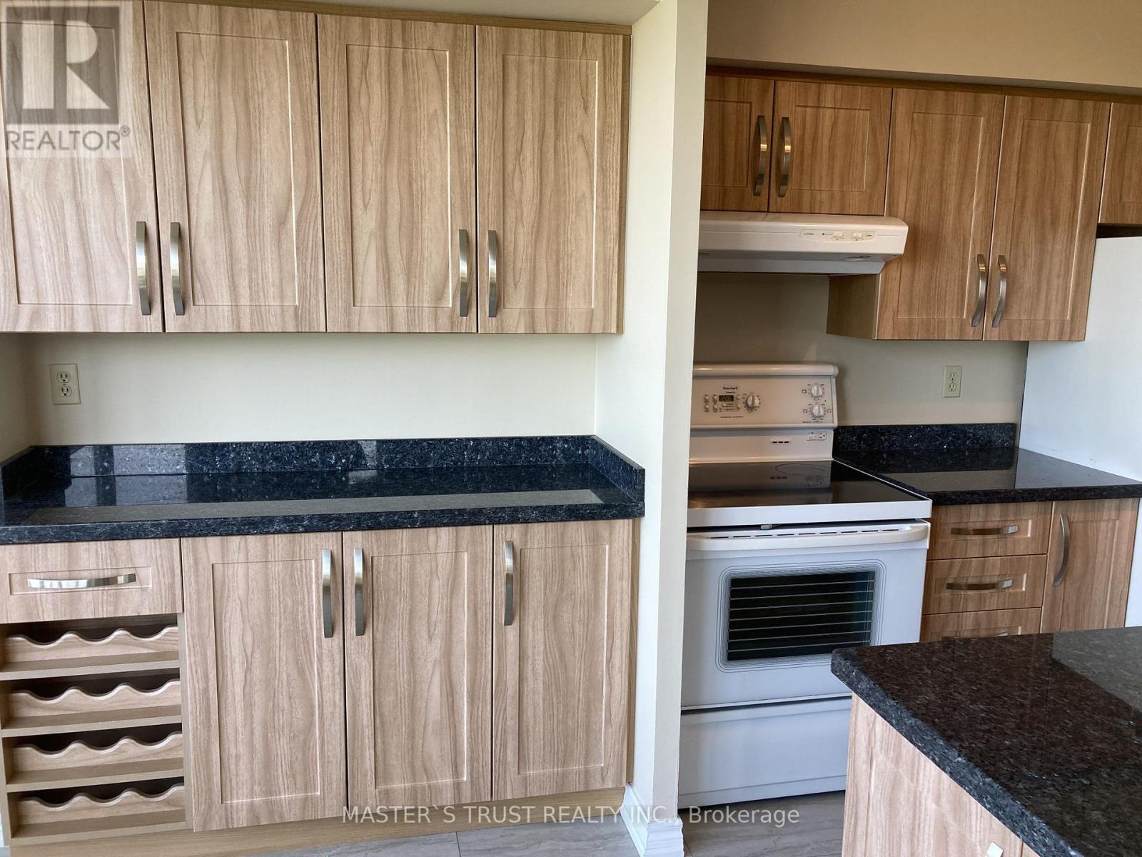 803 - 410 Mclevin Avenue, Toronto, Ontario  M1B 5J5 - Photo 11 - E12955338