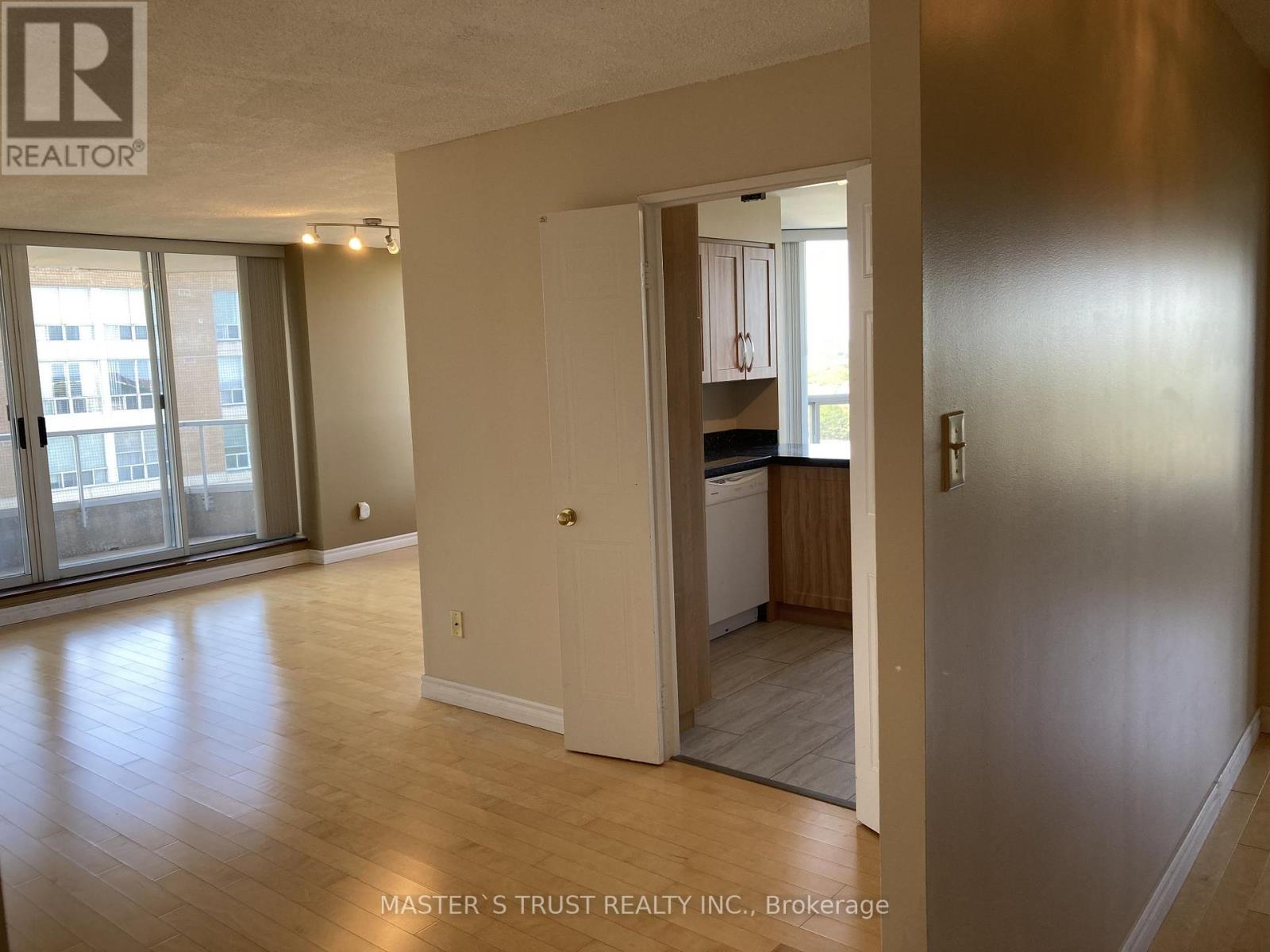 803 - 410 Mclevin Avenue, Toronto, Ontario  M1B 5J5 - Photo 4 - E12955338