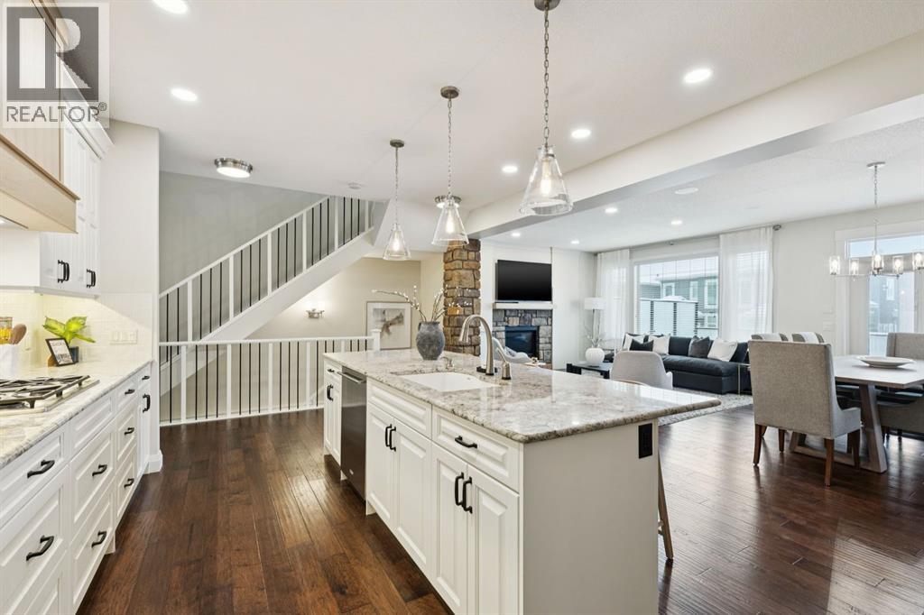 136 Aspen Dale Way SW, Calgary, Alberta  T3H 0S1 - Photo 6 - A2296051