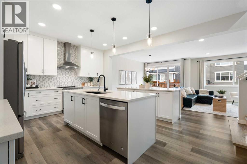 391 Lawthorn Way SE, Airdrie, Alberta  T4A 3M7 - Photo 7 - A2298674