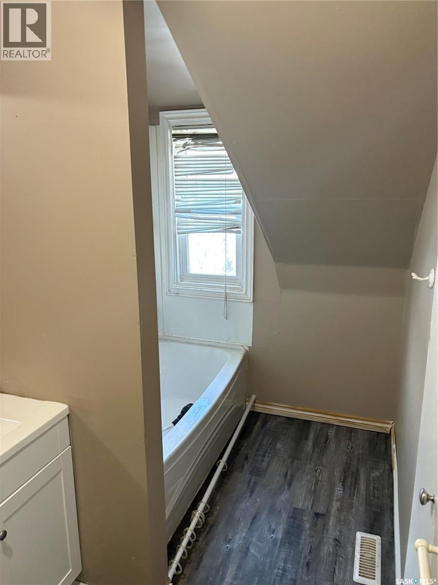 1212-1216 Rae Street, Regina, Saskatchewan  S4T 2C2 - Photo 9 - SK032033