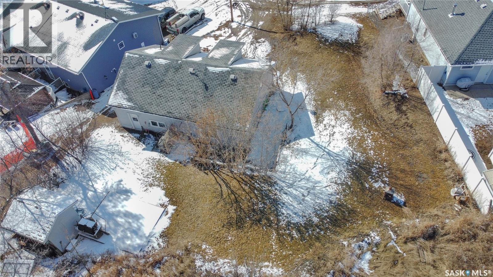 26 Alice Crescent, North Grove, Saskatchewan  S0H 4C0 - Photo 48 - SK031522