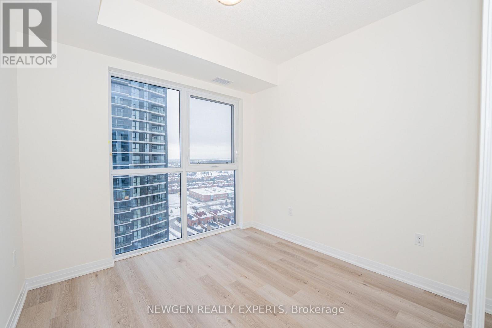 1706 - 15 Watergarden Drive, Mississauga, Ontario  L5R 0H4 - Photo 13 - W12955282