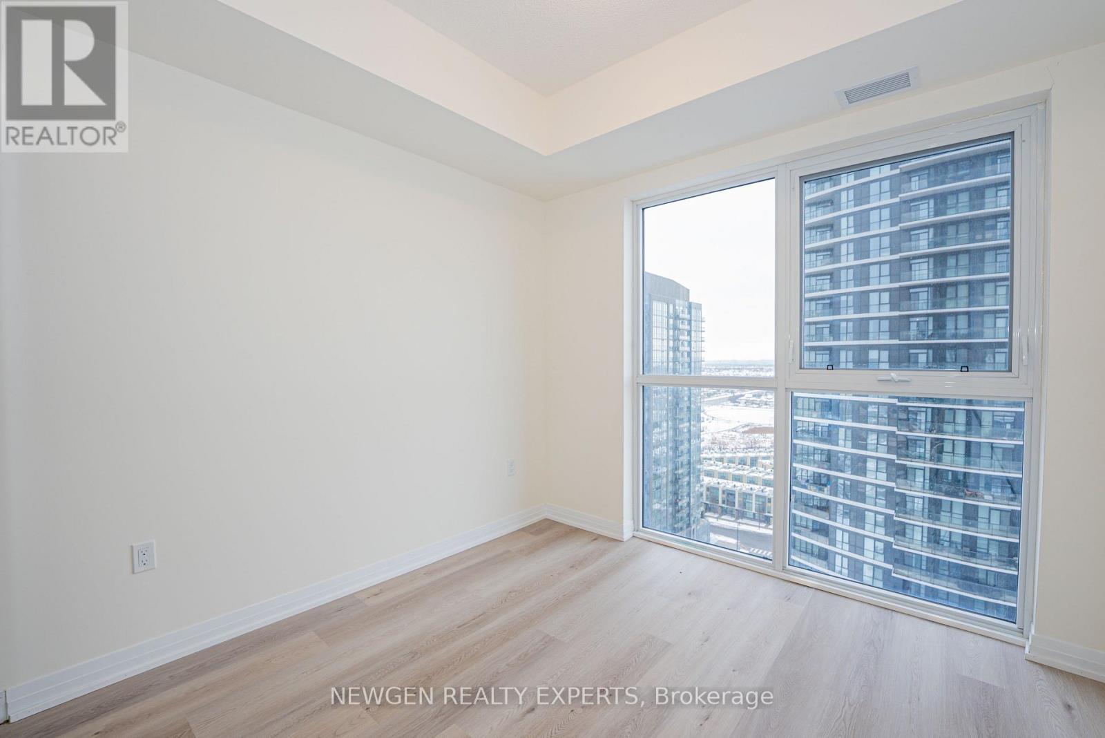 1706 - 15 Watergarden Drive, Mississauga, Ontario  L5R 0H4 - Photo 19 - W12955282