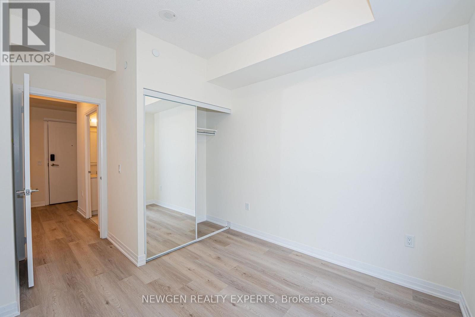 1706 - 15 Watergarden Drive, Mississauga, Ontario  L5R 0H4 - Photo 20 - W12955282