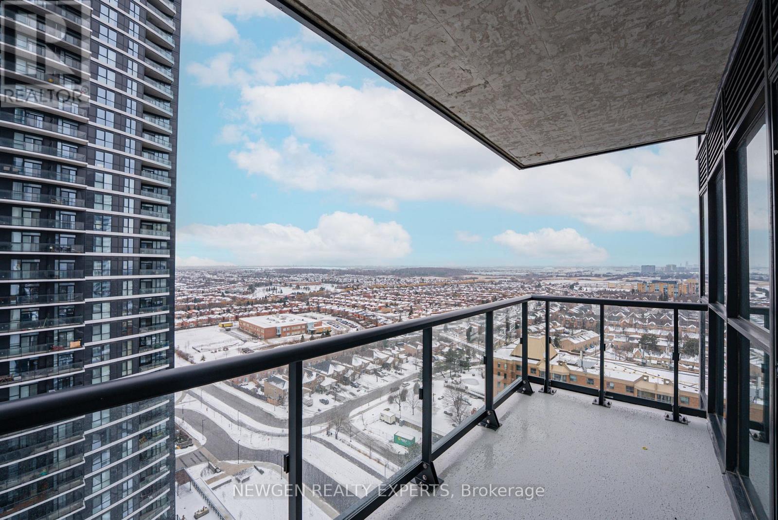 1706 - 15 Watergarden Drive, Mississauga, Ontario  L5R 0H4 - Photo 24 - W12955282