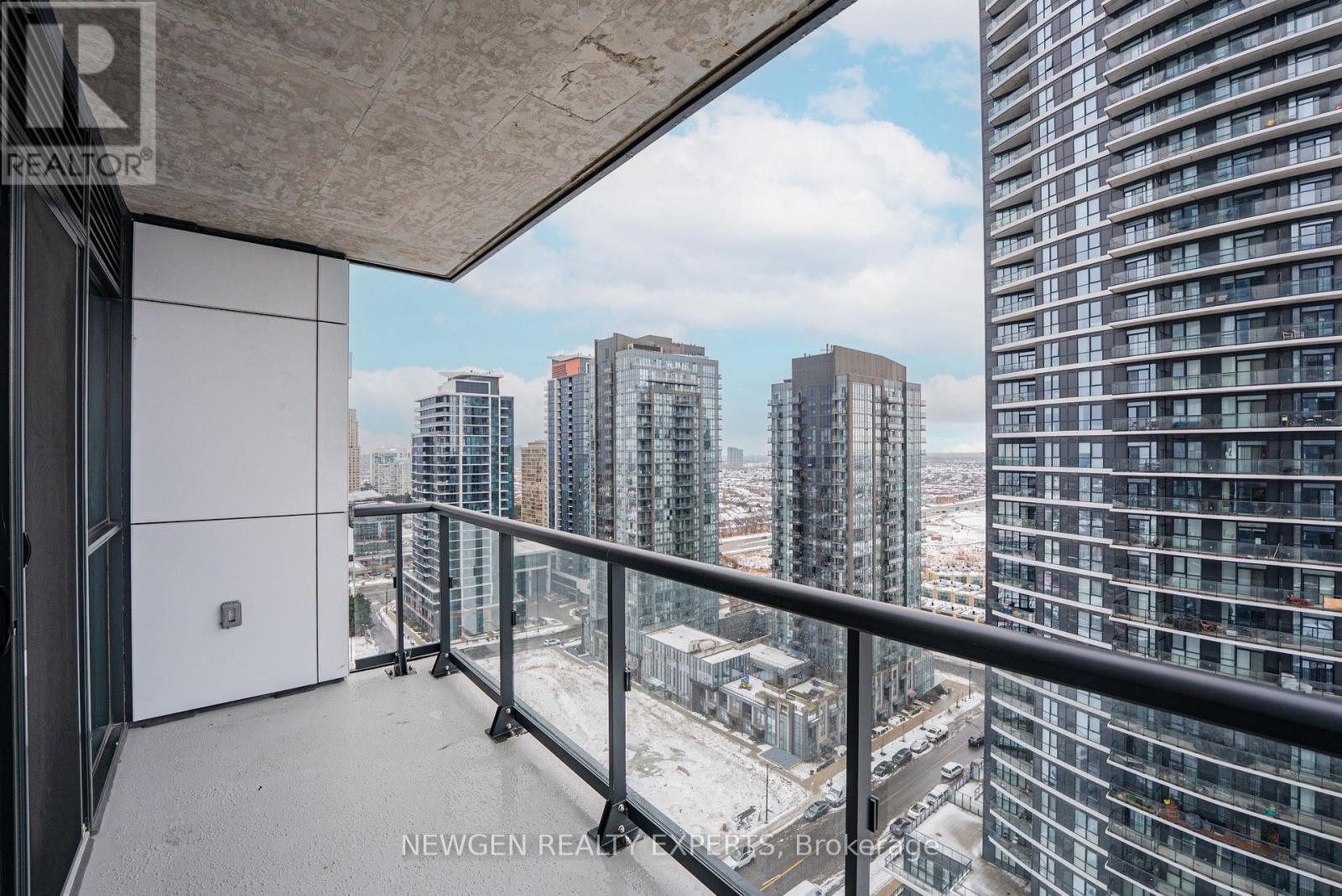 1706 - 15 Watergarden Drive, Mississauga, Ontario  L5R 0H4 - Photo 25 - W12955282