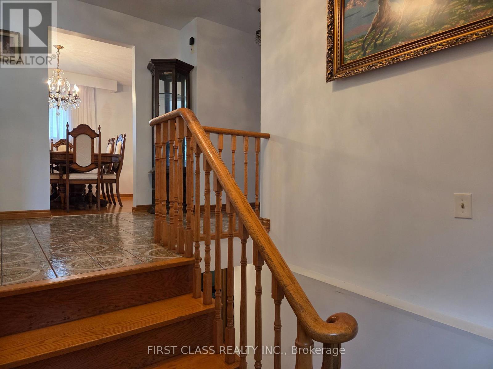 1622 Anworld Court, Mississauga, Ontario  L4W 2V9 - Photo 19 - W12955294