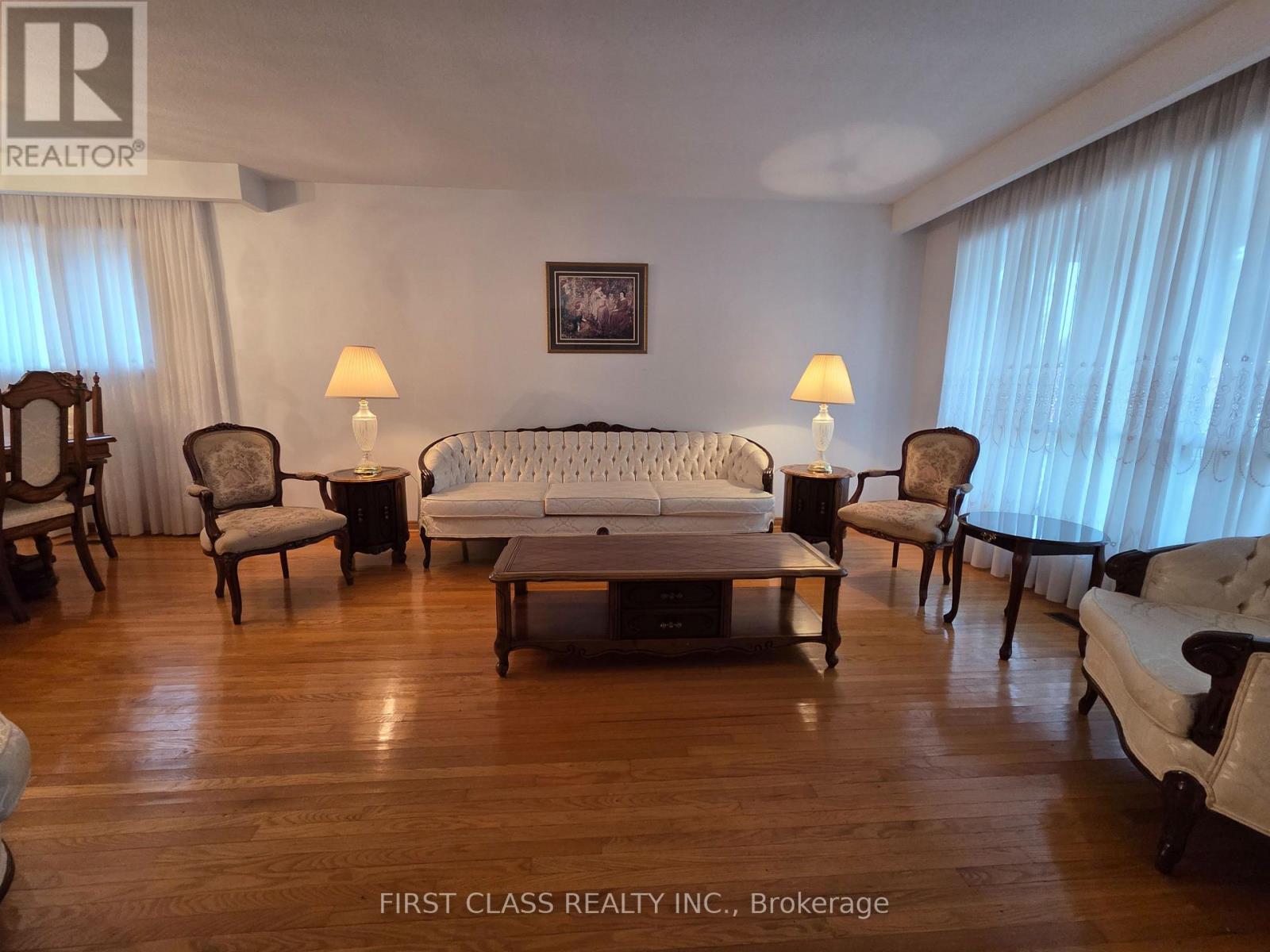 1622 Anworld Court, Mississauga, Ontario  L4W 2V9 - Photo 5 - W12955294