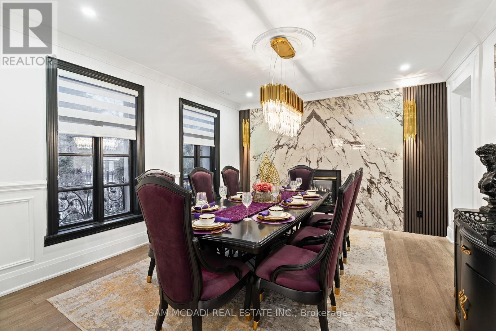 1540 Mississauga Road, Mississauga, Ontario  L5H 2K1 - Photo 5 - W12955302