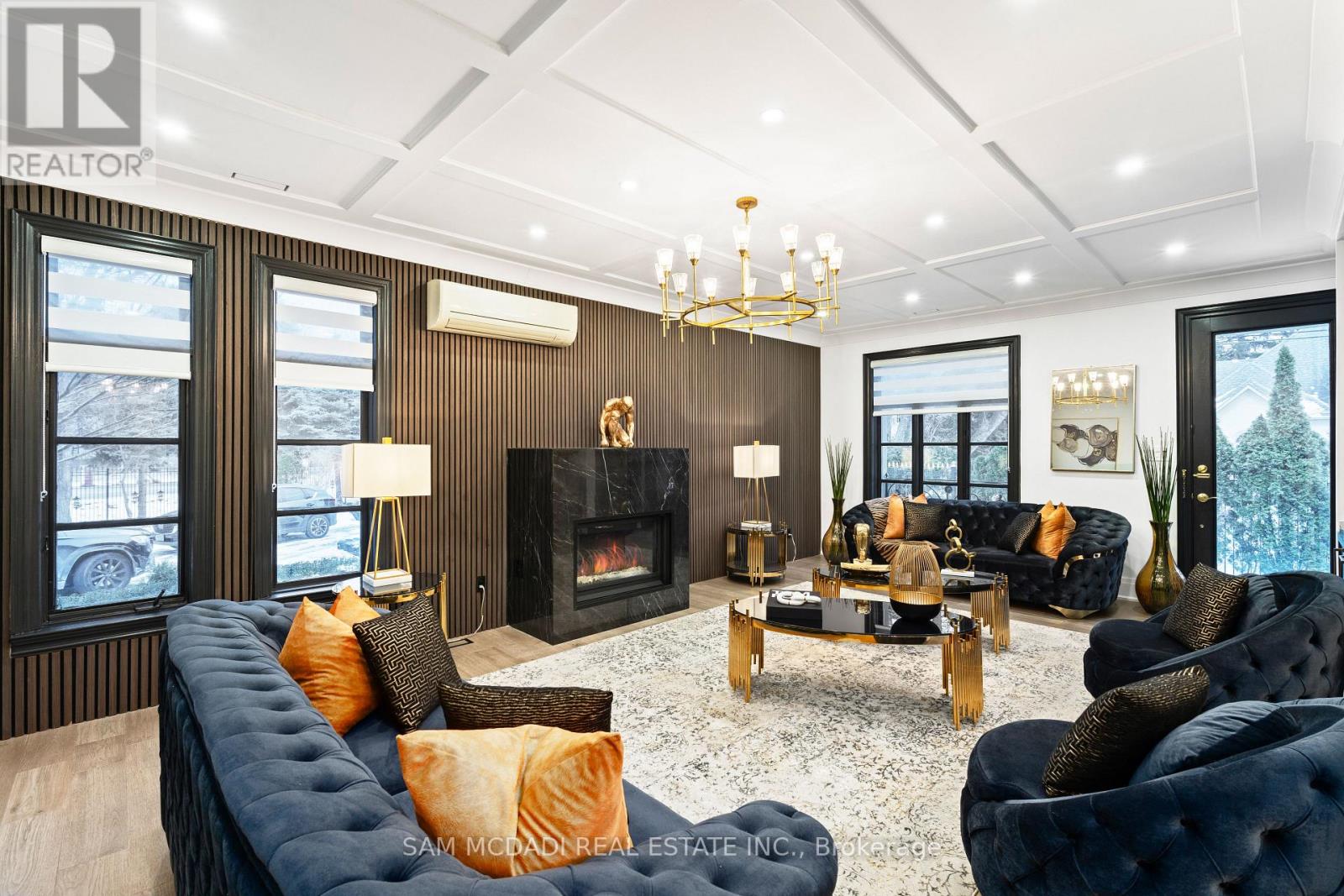 1540 Mississauga Road, Mississauga, Ontario  L5H 2K1 - Photo 8 - W12955302