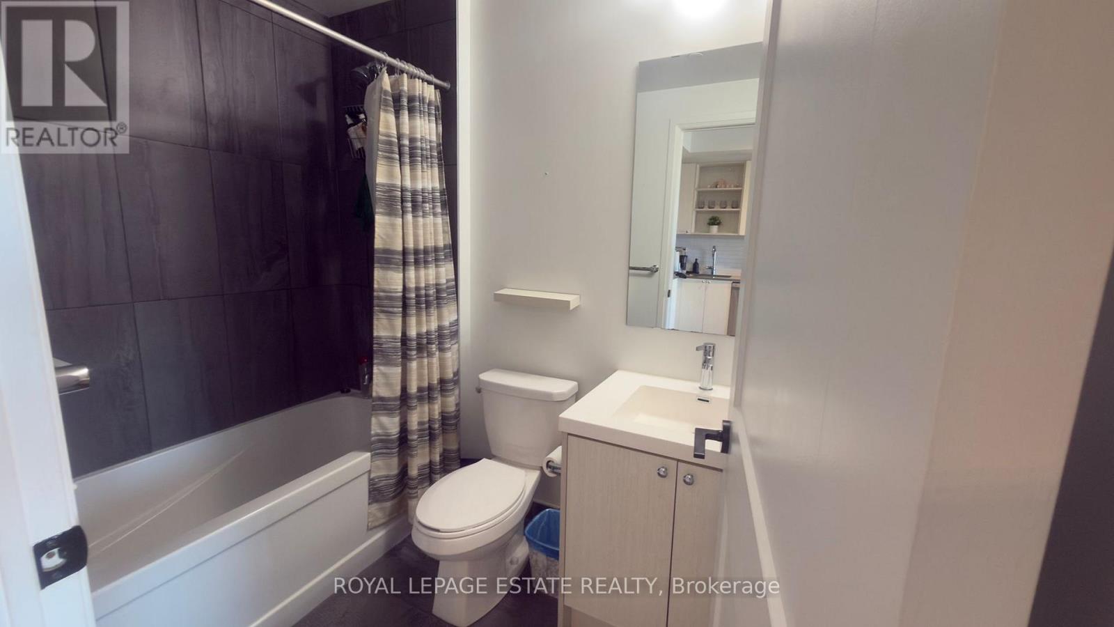 604 - 60 George Butchart Drive, Toronto, Ontario  M3K 0C9 - Photo 15 - W12955322