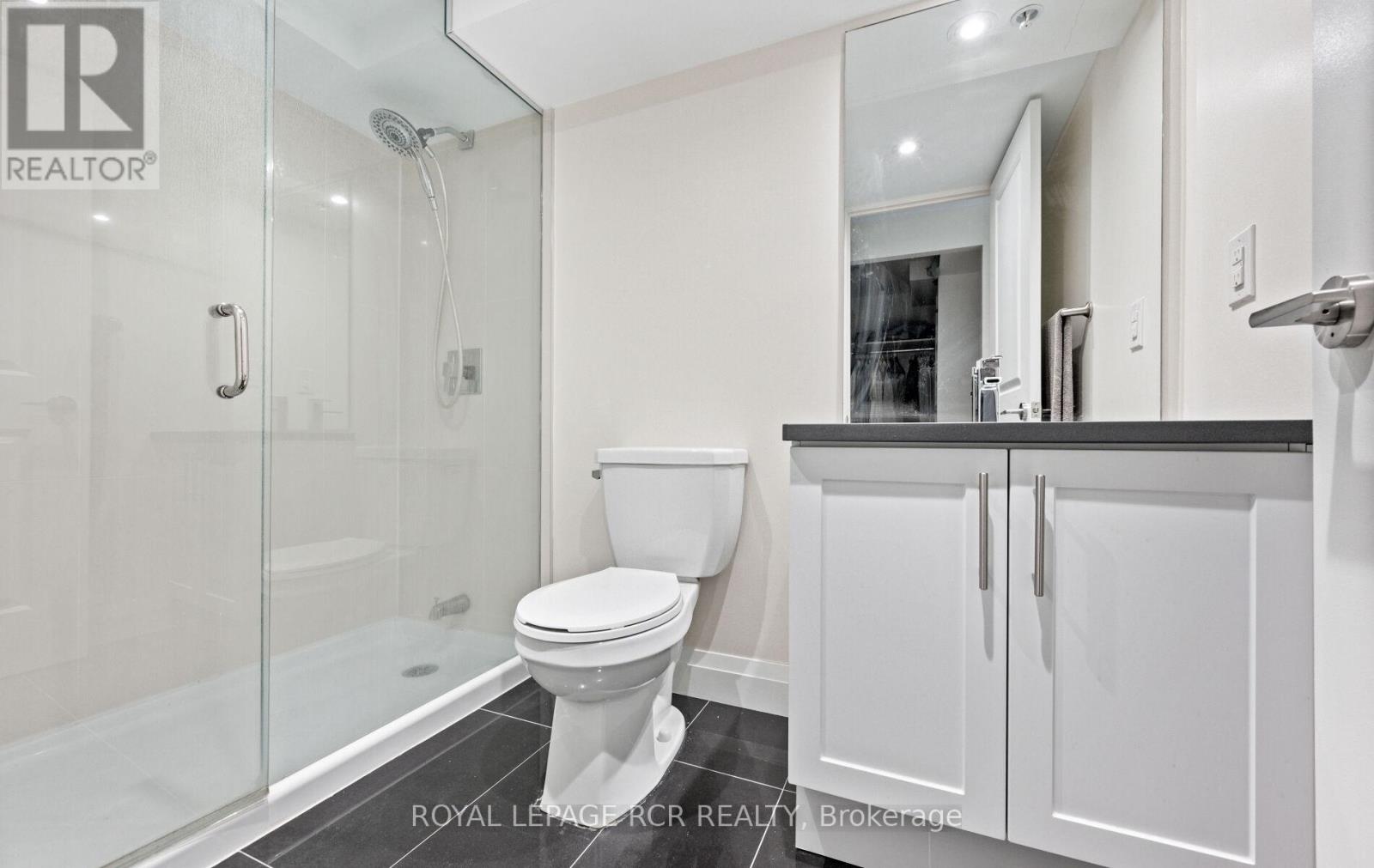 107 - 65 Yorkland Boulevard, Brampton, Ontario  L4C 9Z4 - Photo 19 - W12955332