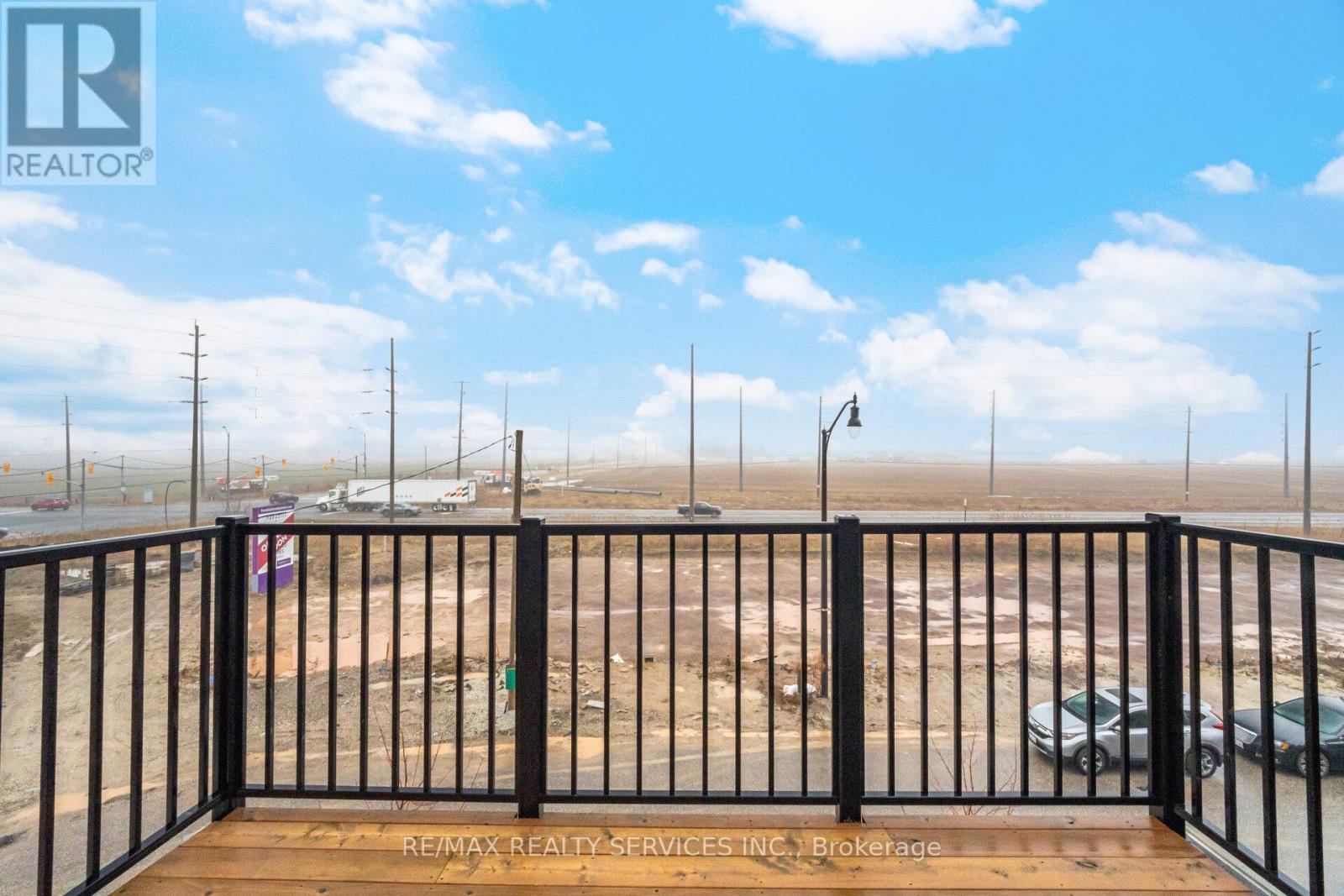 68 Donald Ficht Crescent, Brampton, Ontario  L7A 5H7 - Photo 40 - W12955340