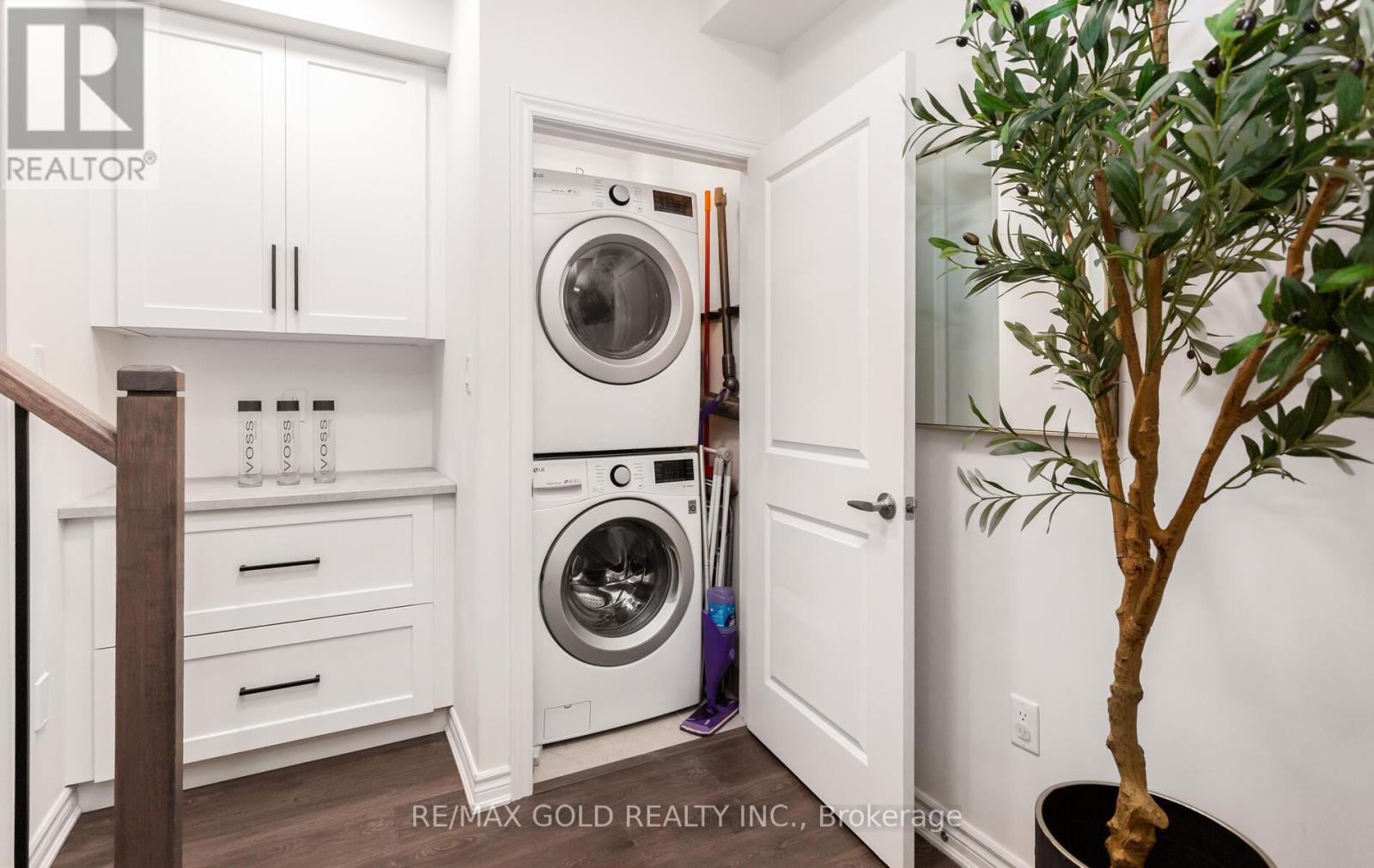 1185 Lloyd Landing, Milton, Ontario  L9T 2X5 - Photo 26 - W12955348