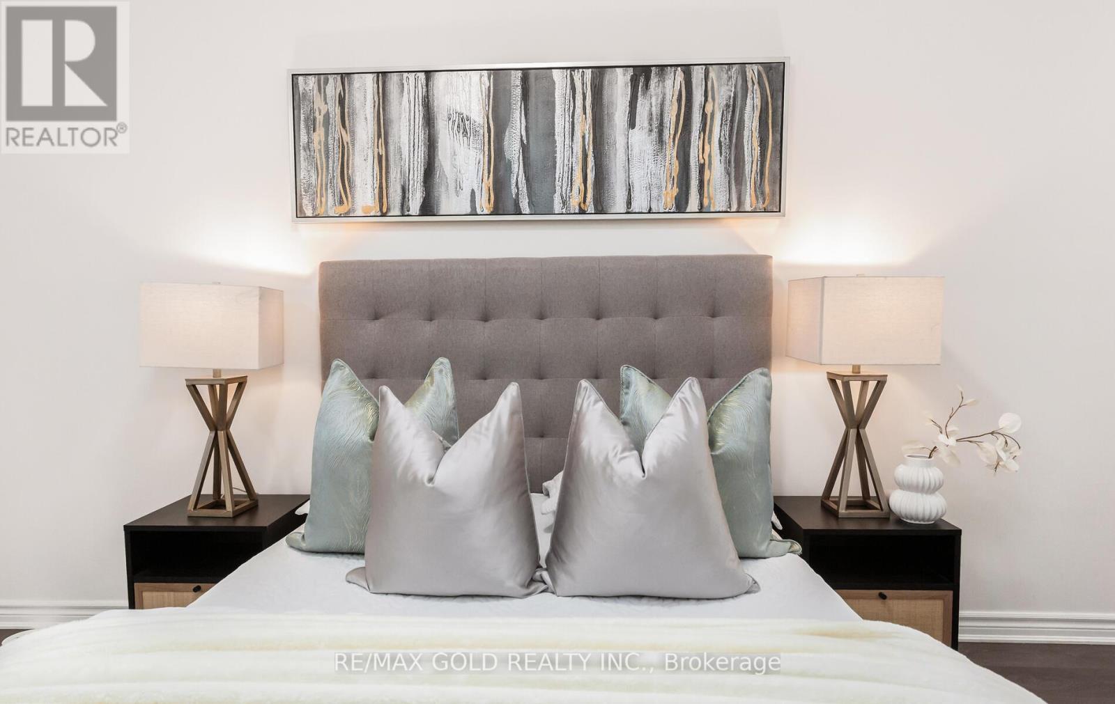 1185 Lloyd Landing, Milton, Ontario  L9T 2X5 - Photo 33 - W12955348