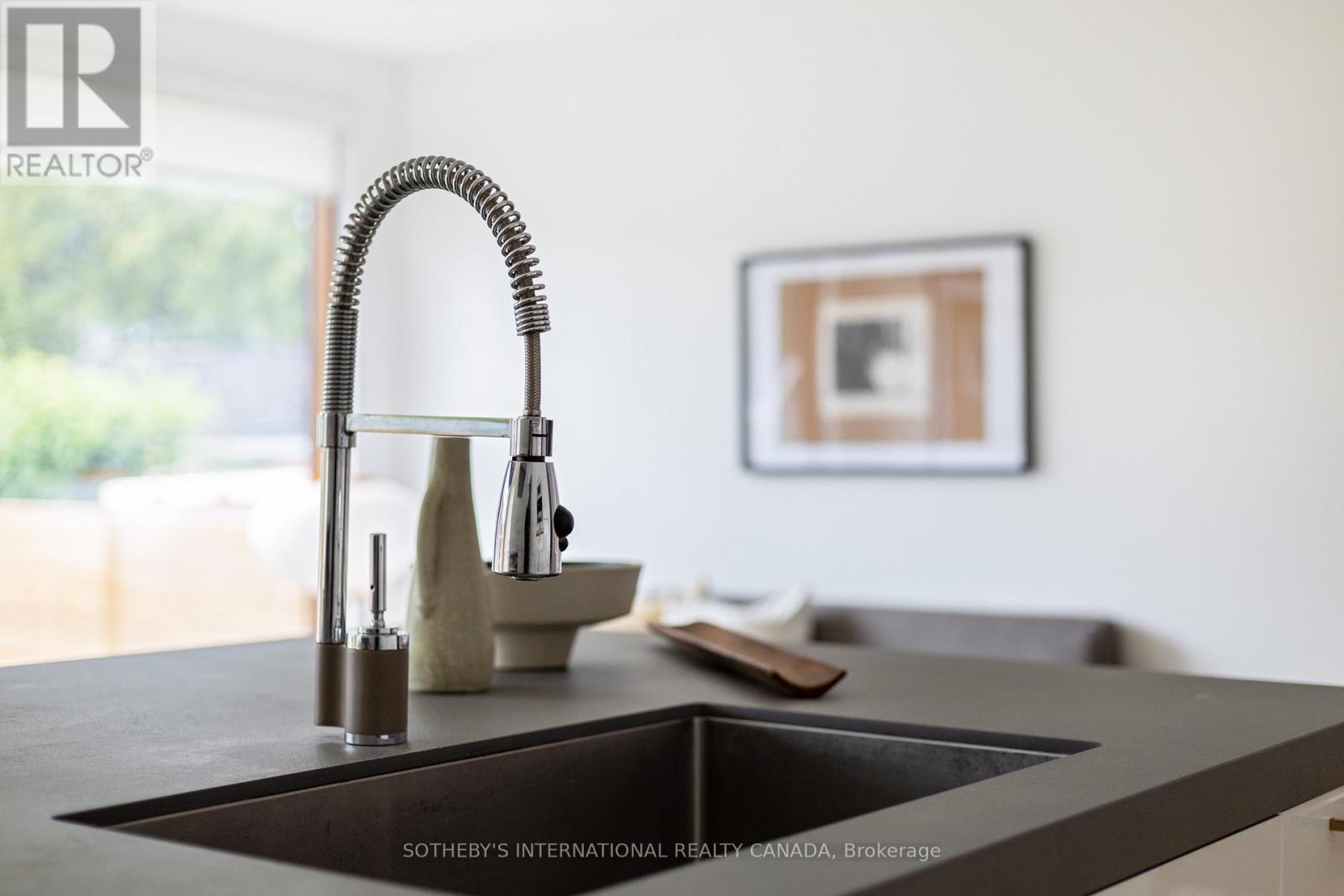 55 Mimico Avenue, Toronto, Ontario  M8V 1R2 - Photo 14 - W12955350